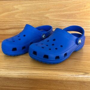 Kids Crocs, Kids Size 13, Color Blue